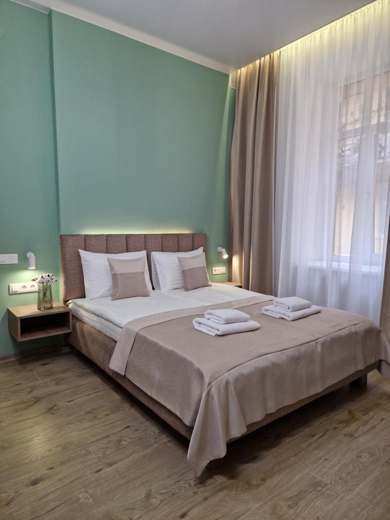 Demar Apart Franka Lviv Buitenkant foto